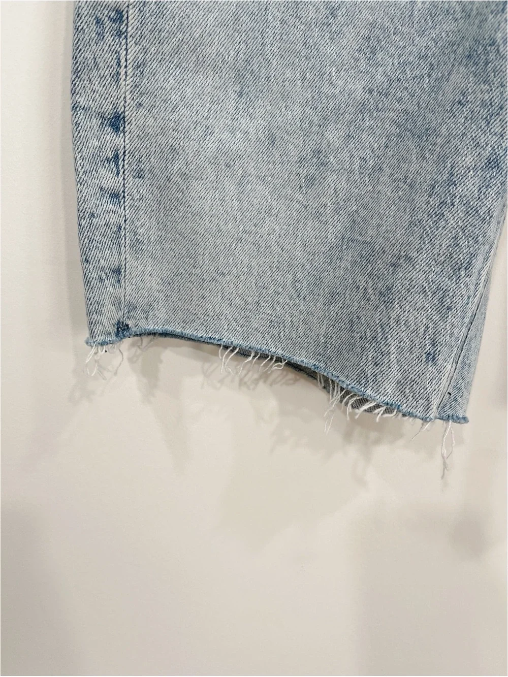 rag & bone Vintage Bermuda Denim Shorts 24 Raw Hem High Rise Light Wash Distress
